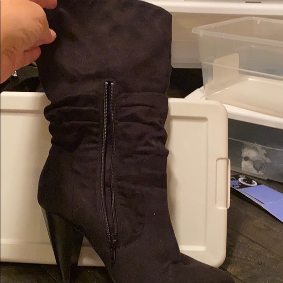 Boots - Picture 2 of 3